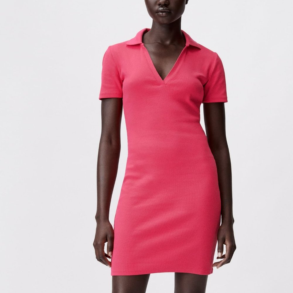 ZARA EUC RIBBED MINI V NECK DRESS